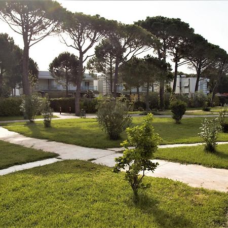 Artino Villa Durrës Exterior foto