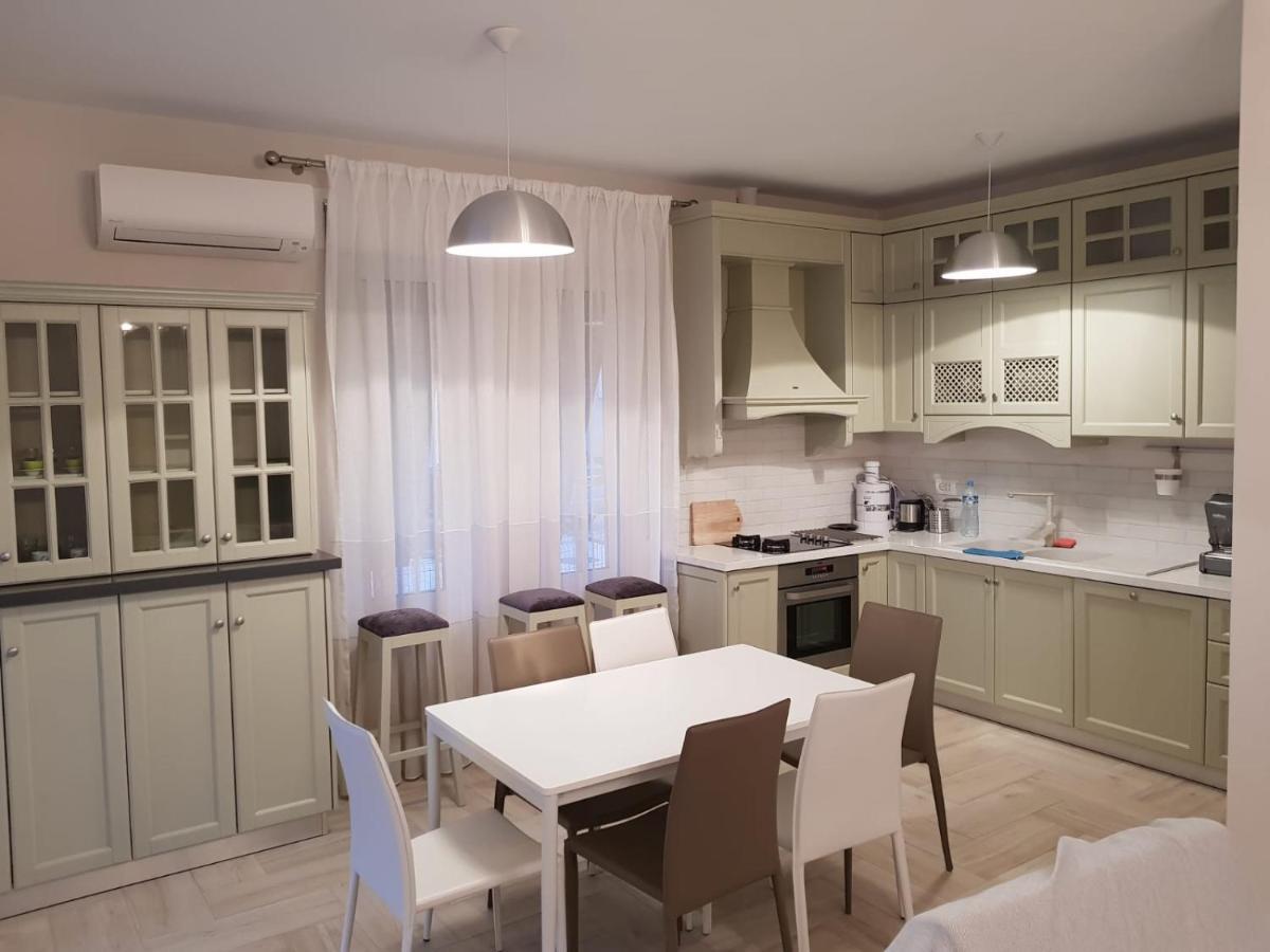 Artino Villa Durrës Exterior foto
